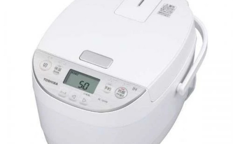【11,000円-ポイント】東芝 5.5合炊き IH炊飯器 備長炭ダイヤモンド釜 RC-10HW