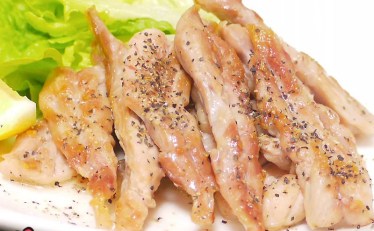 【送料別途】国産 鶏ささみ バラ冷凍 1㎏が800円、せせり 1㎏、ハラミ 1㎏が1,000円